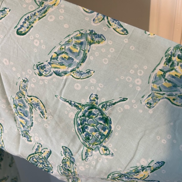 🔥🆕🔥Mahogany Turtle Short Robe - Small - Picture 4 of 6